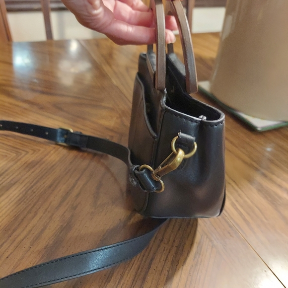 Rachel Roy Women Crossbody Bag Purse Black Leather Magnetic Snap Wood Handle - Picture 6 of 12